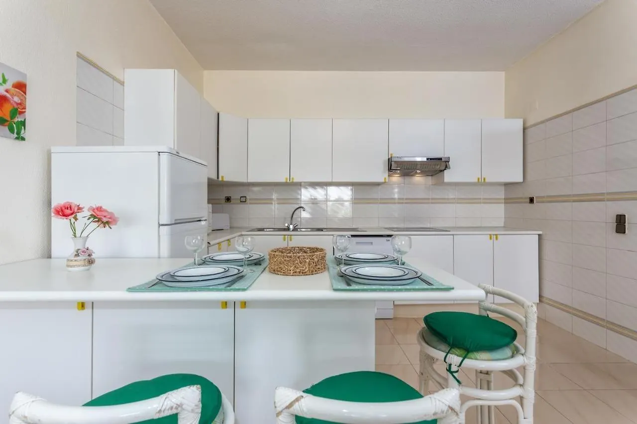 Apartment Andorinha 2 Bedroom Apart-Close To The Sea-Algarve Porches